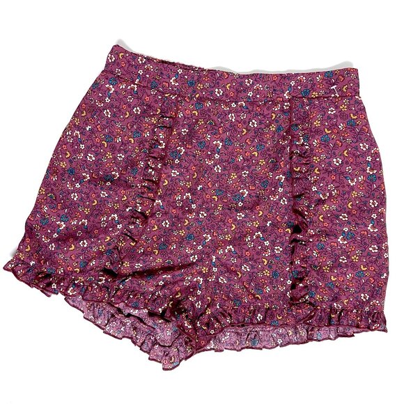 Xhilaration Floral Shorts with Ruffle Line (size small) - Picture 1 of 8